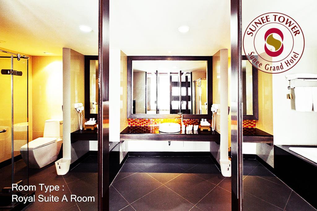 スニー グランド ホテル ＆ コンベンション センター ウボンラチャタニ 部屋 写真